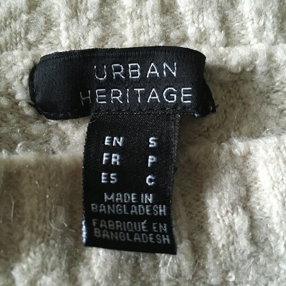 Beige knit crop sweater size S - Picture 2 of 2